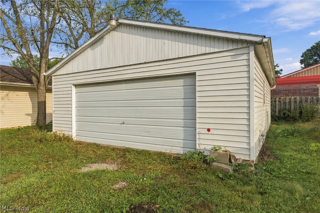 218 Jacob Street NE Navarre OH 44662