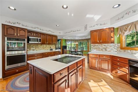 8335 Ravenna Road Twinsburg OH 44087