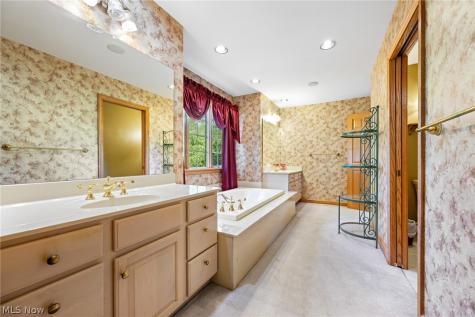 8335 Ravenna Road Twinsburg OH 44087