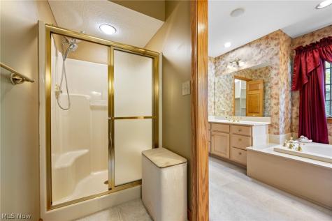 8335 Ravenna Road Twinsburg OH 44087