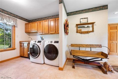 8335 Ravenna Road Twinsburg OH 44087