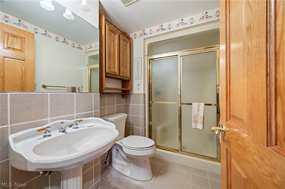 8335 Ravenna Road Twinsburg OH 44087