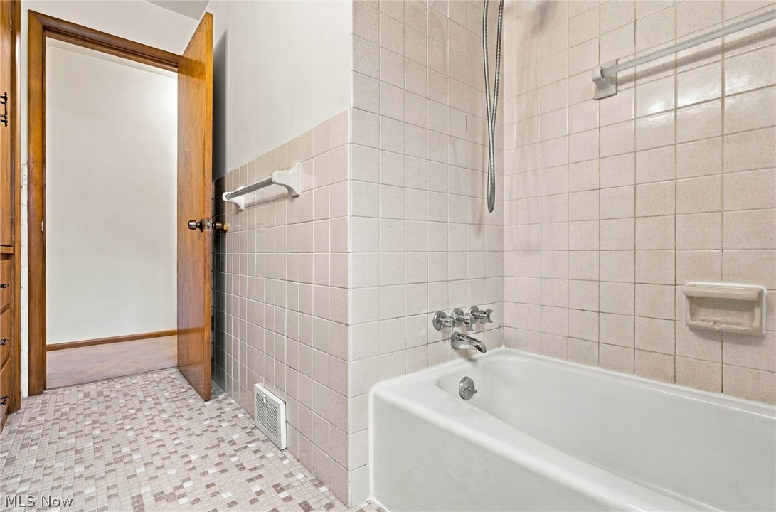 424 Simler Street Hubbard OH 44425