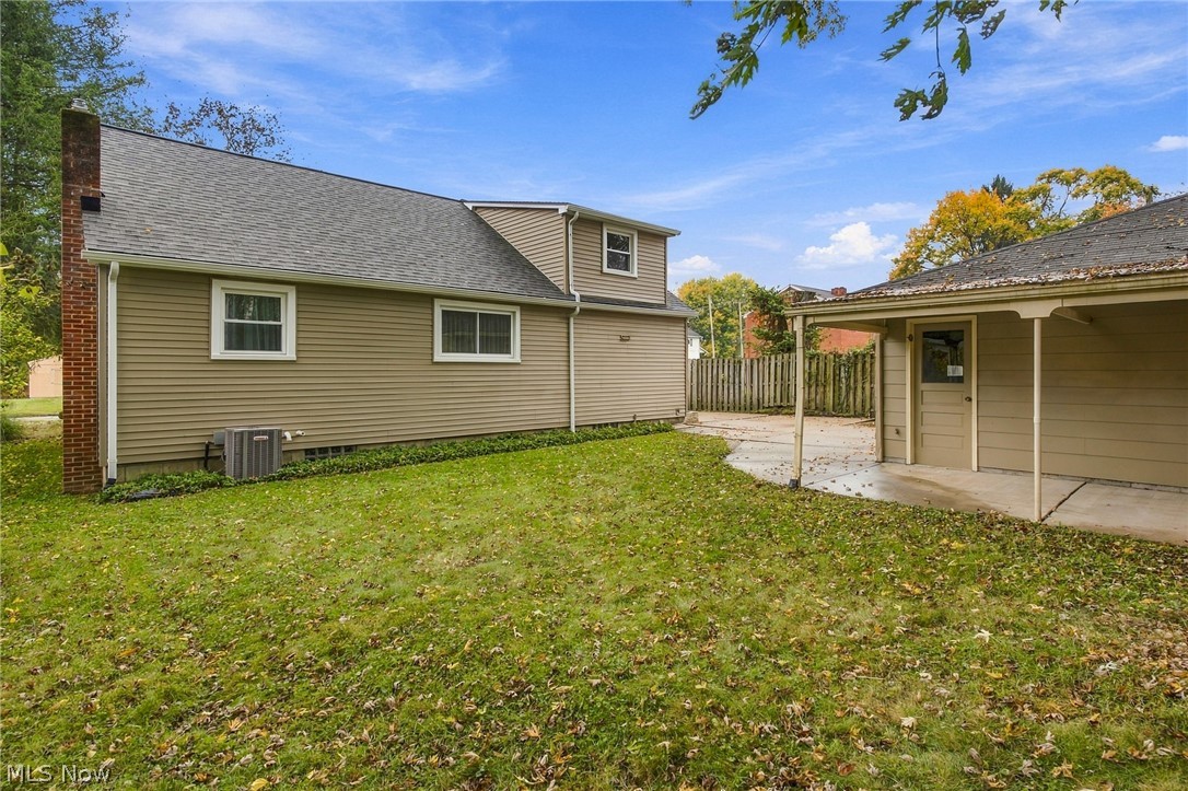 424 Simler Street Hubbard OH 44425