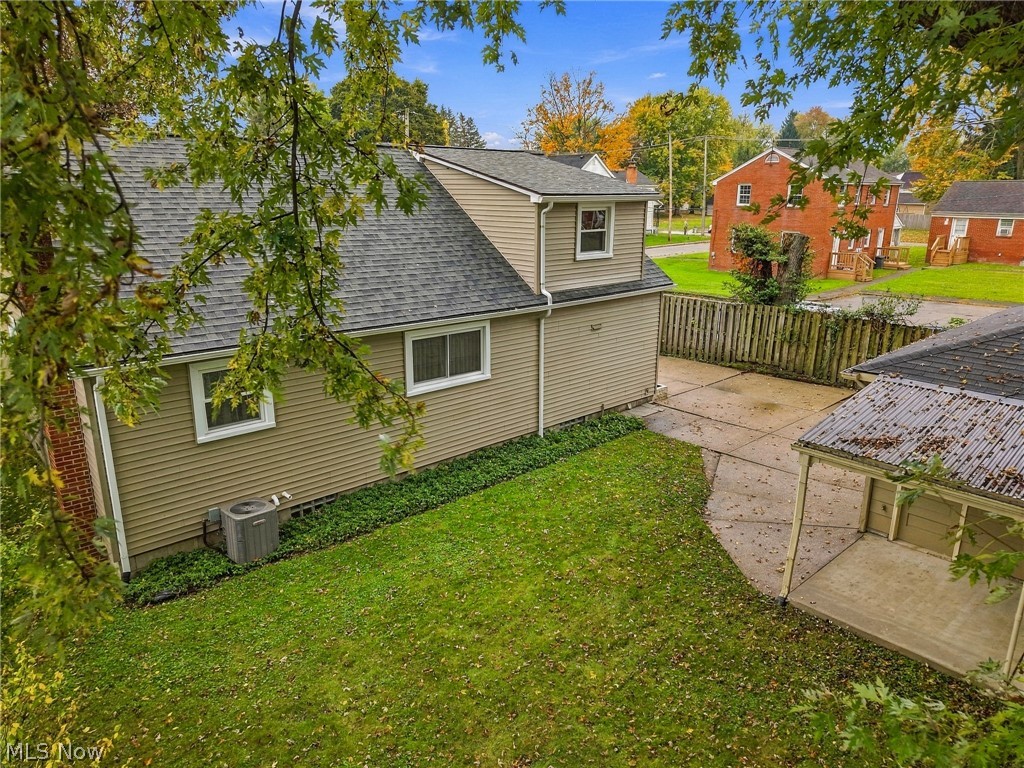 424 Simler Street Hubbard OH 44425