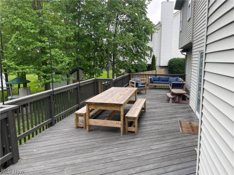 2024 Deer Meadow Boulevard Streetsboro OH 44241