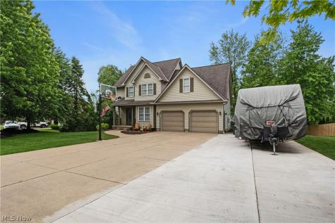 2024 Deer Meadow Boulevard Streetsboro OH 44241