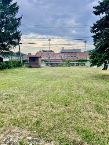 1380 Cranover Road Lyndhurst OH 44124