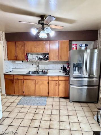 1380 Cranover Road Lyndhurst OH 44124