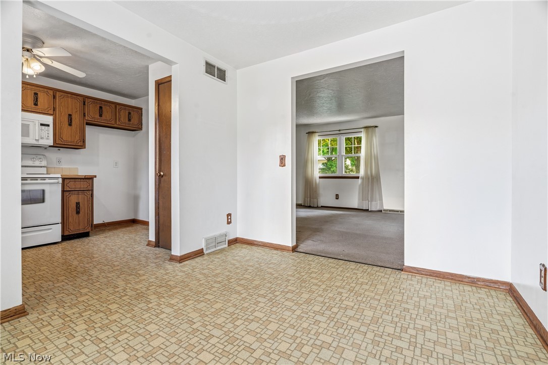 8572 Greenmeadow Avenue NW Canal Fulton OH 44614