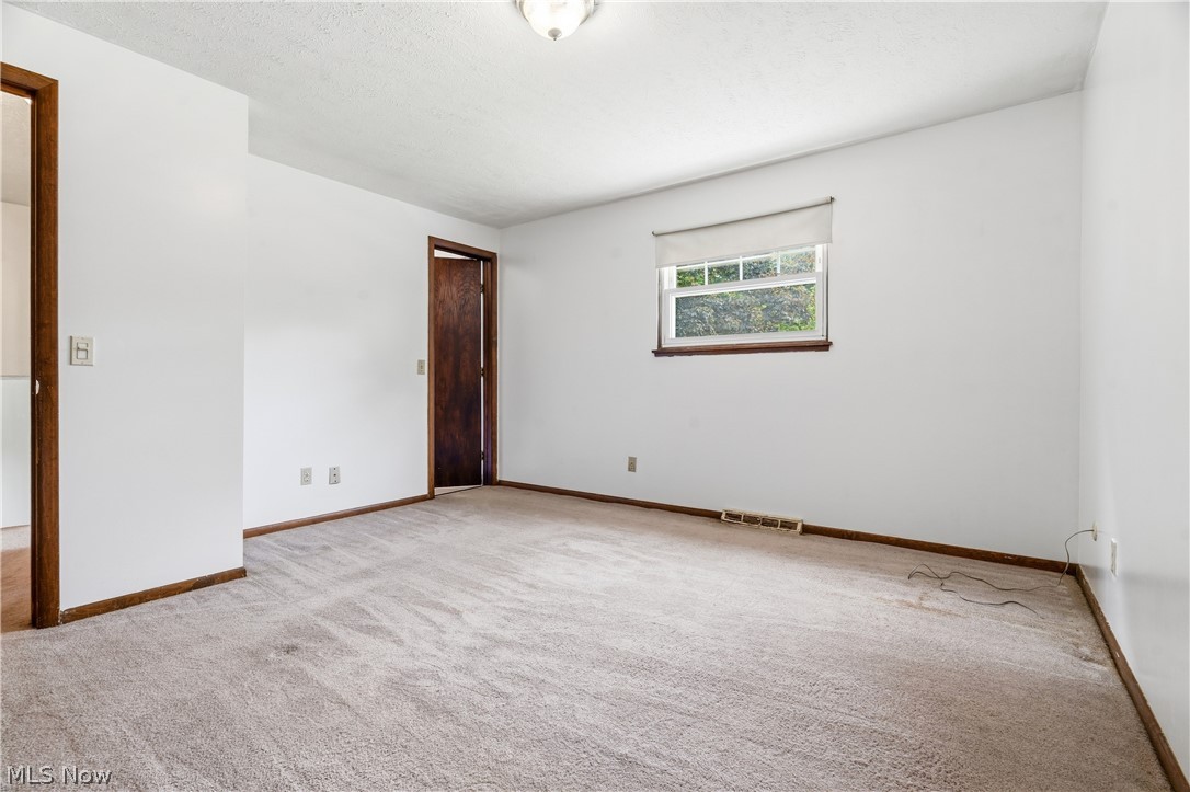 8572 Greenmeadow Avenue NW Canal Fulton OH 44614
