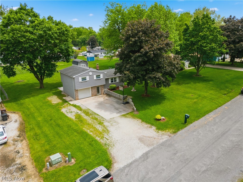 8572 Greenmeadow Avenue NW Canal Fulton OH 44614