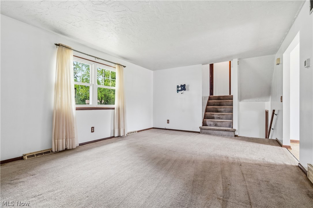 8572 Greenmeadow Avenue NW Canal Fulton OH 44614