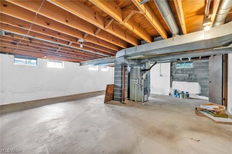 4576 Queen Ann Court South Euclid OH 44121