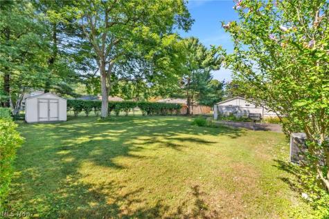 4576 Queen Ann Court South Euclid OH 44121