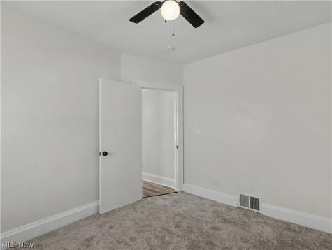 10316 Way Avenue Cleveland OH 44105