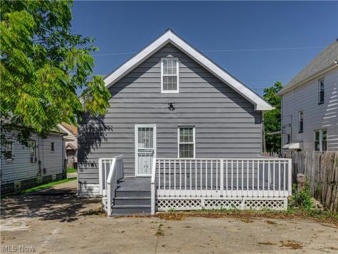10316 Way Avenue Cleveland OH 44105