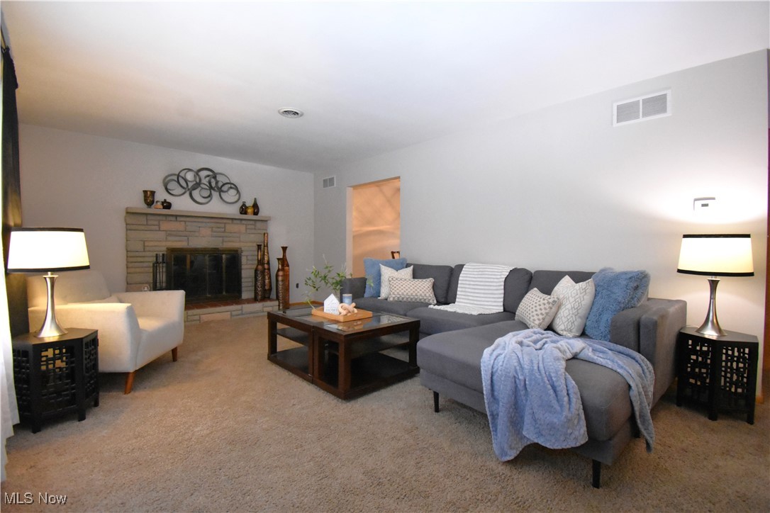 7085 Sunnydell Drive Brookfield OH 44403