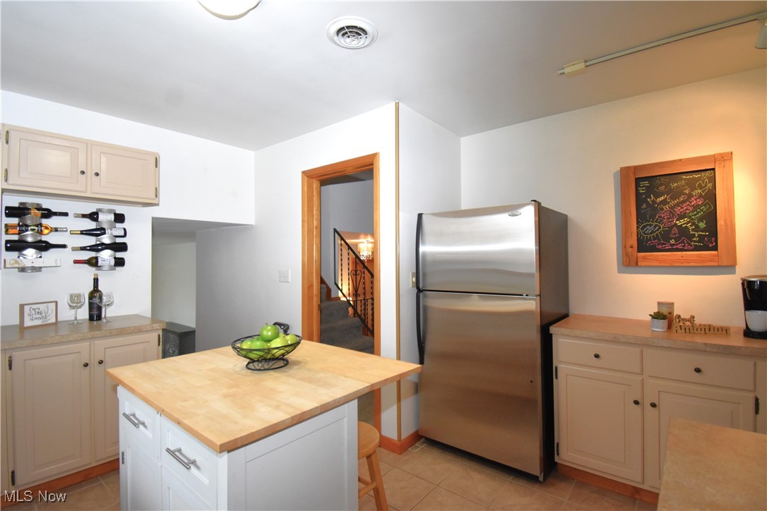 7085 Sunnydell Drive Brookfield OH 44403