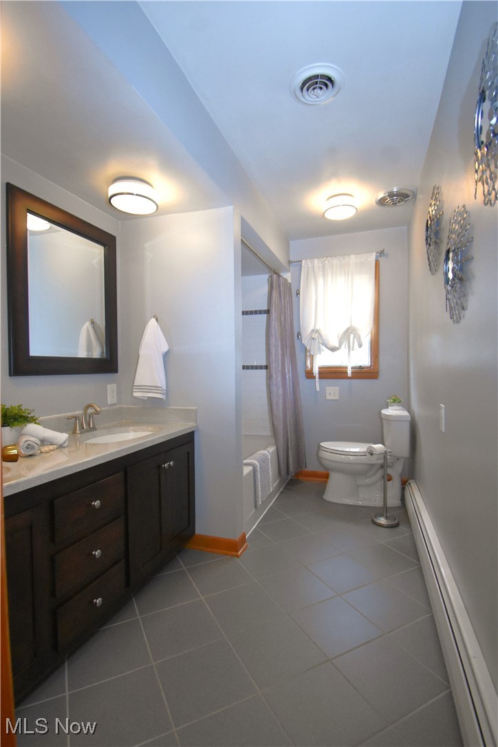 7085 Sunnydell Drive Brookfield OH 44403