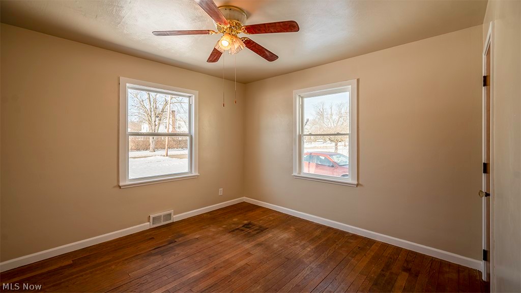 2134 Estabrook Avenue NW Warren OH 44485
