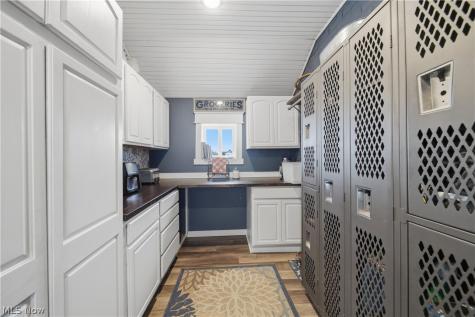 4166 Groveland Avenue SW Navarre OH 44662