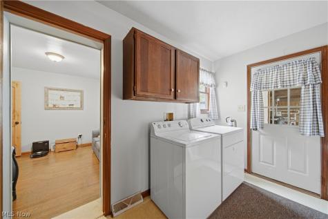4166 Groveland Avenue SW Navarre OH 44662