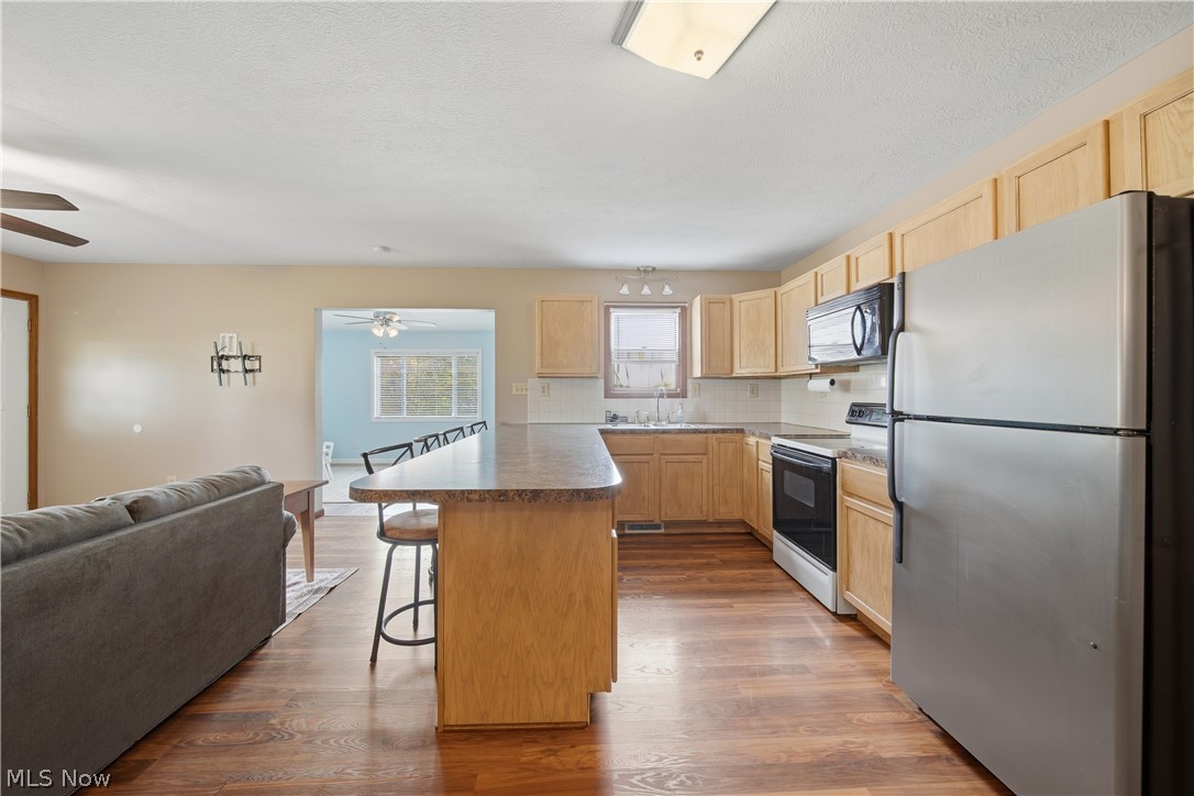 4166 Groveland Avenue SW Navarre OH 44662