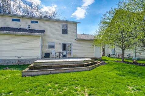 2325 Lakeside Drive Lakemore OH 44250
