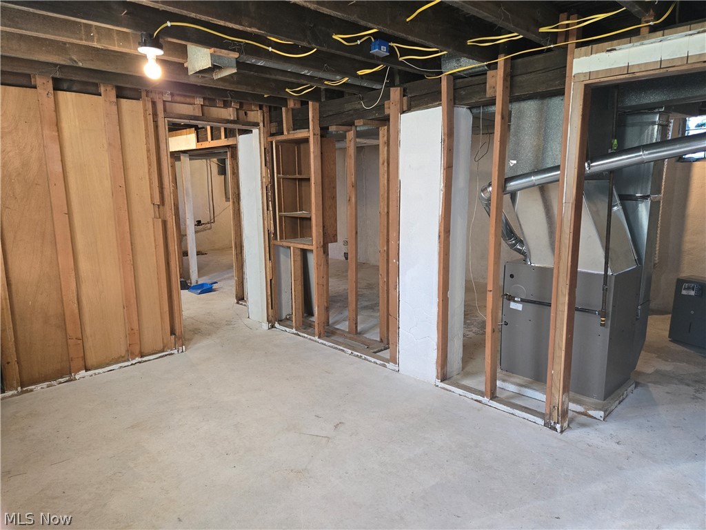 4111 E 79th Street Cleveland OH 44105