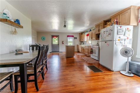5642 County Road 59 Millersburg OH 44654