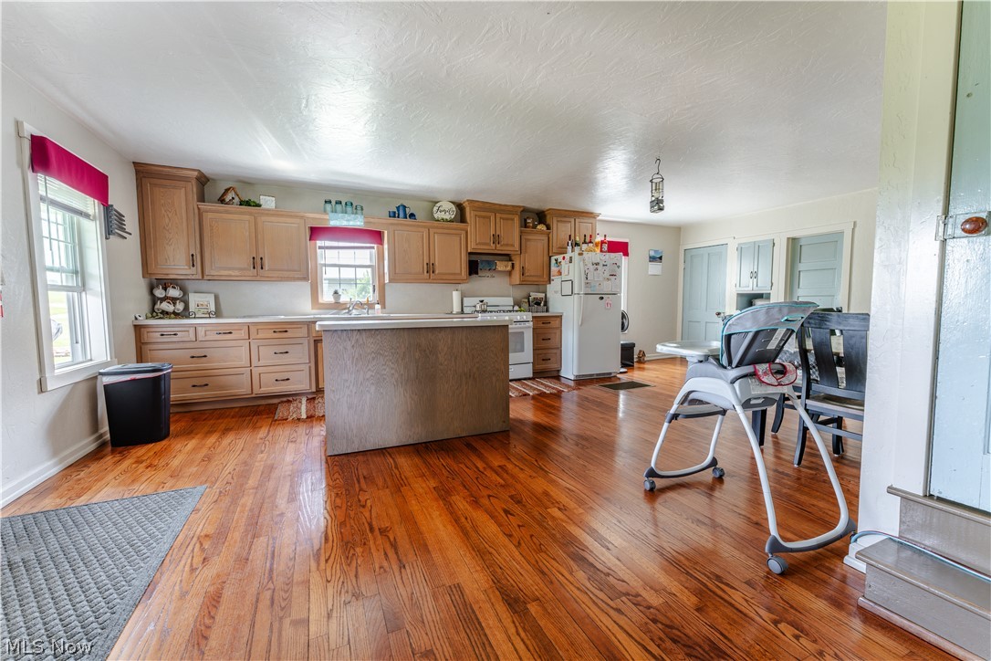 5642 County Road 59 Millersburg OH 44654