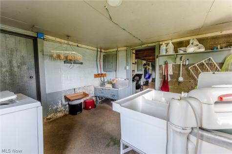 5642 County Road 59 Millersburg OH 44654