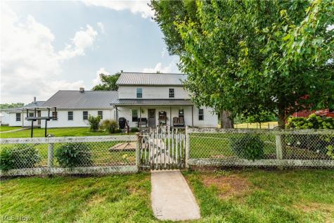 5642 County Road 59 Millersburg OH 44654