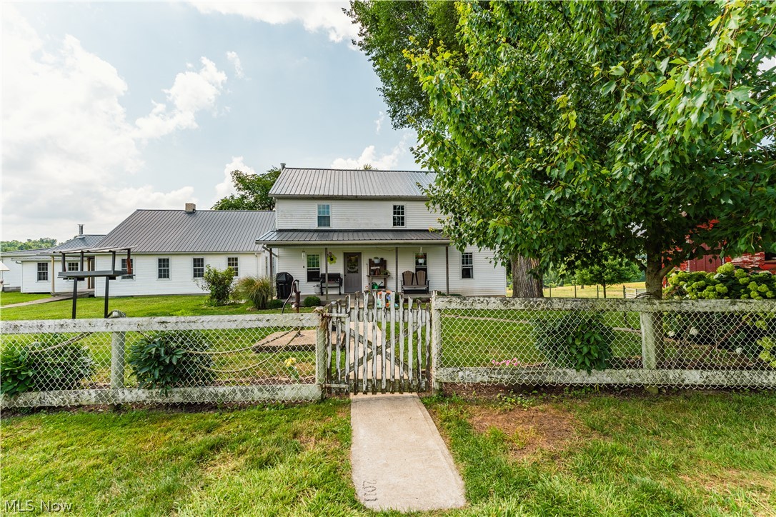 5642 County Road 59 Millersburg OH 44654