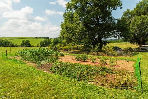 5642 County Road 59 Millersburg OH 44654