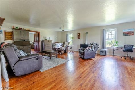 5642 County Road 59 Millersburg OH 44654