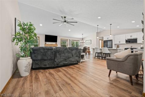 850 Eggleston Road Aurora OH 44202