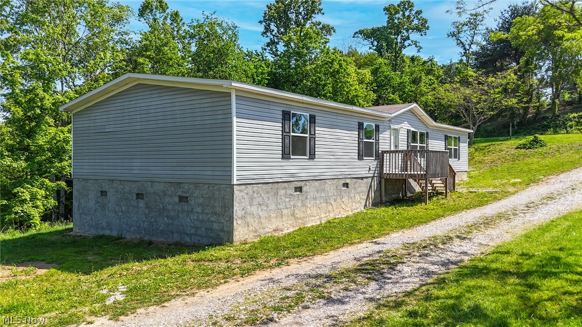 7455 Stanleyville Road Whipple OH 45788