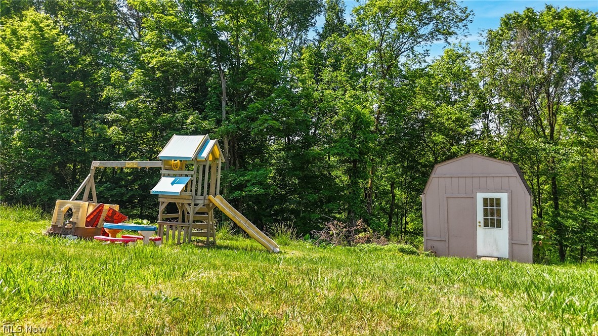 7455 Stanleyville Road Whipple OH 45788