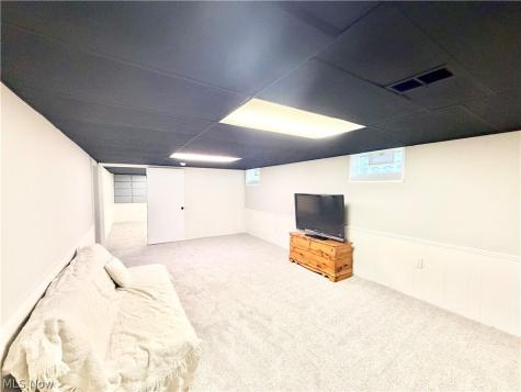 8409 Wainstead Drive Parma OH 44129