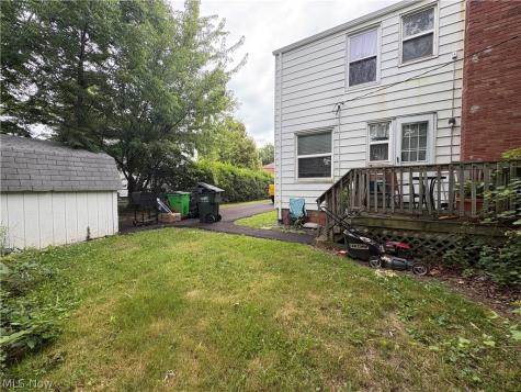 24951 Treadwell Euclid OH 44117
