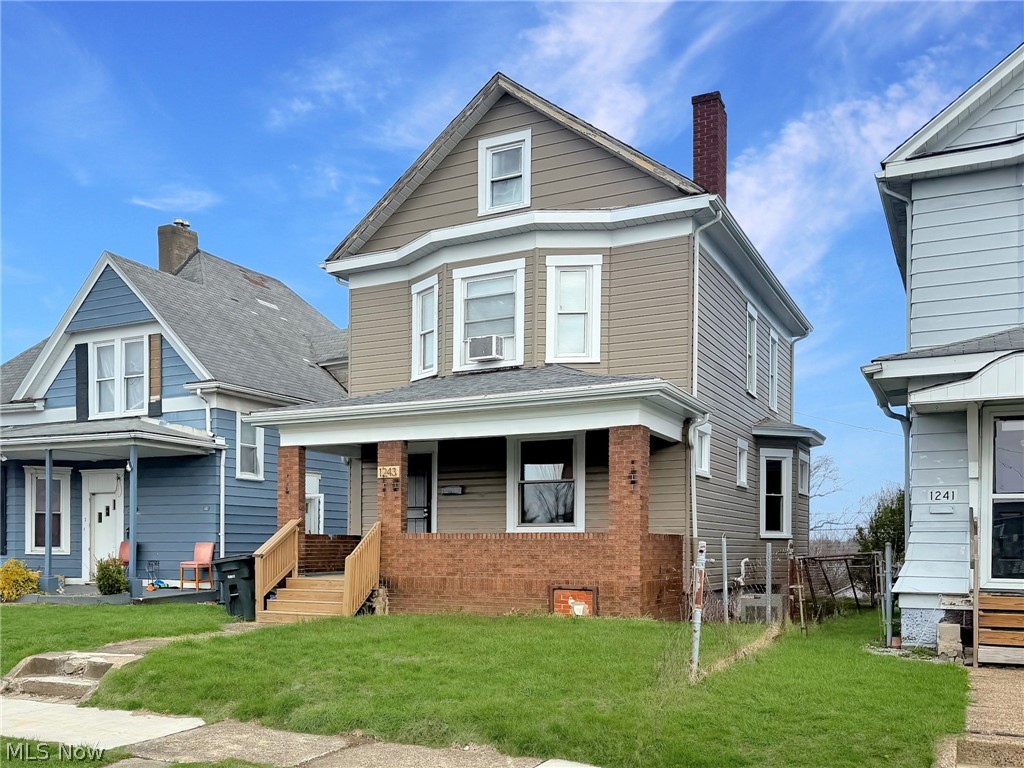 1243 Oakgrove Avenue Steubenville OH 43952