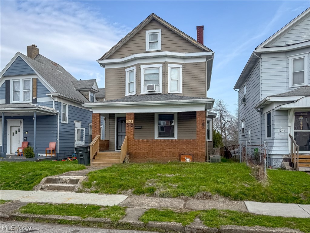 1243 Oakgrove Avenue Steubenville OH 43952