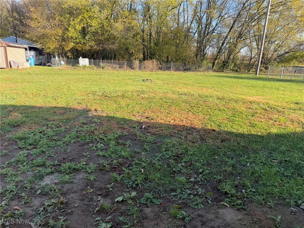 148 4th Street Frazeysburg OH 43822