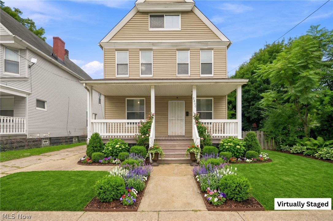 2260 E 85th Street Cleveland OH 44106