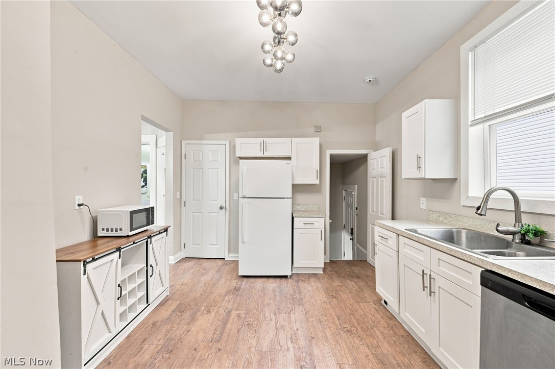 2260 E 85th Street Cleveland OH 44106