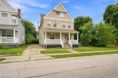 2260 E 85th Street Cleveland OH 44106