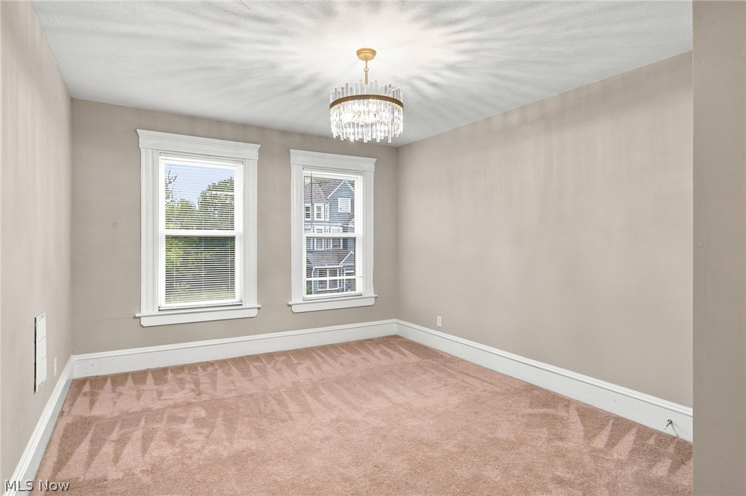 2260 E 85th Street Cleveland OH 44106
