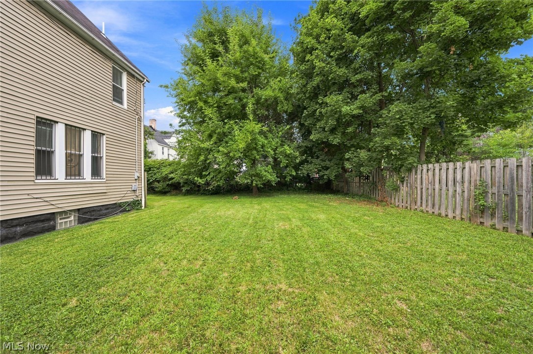 2260 E 85th Street Cleveland OH 44106